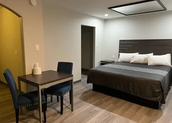 Cloud 9 Inn - El Cielo Inn hotel thumbnail 3