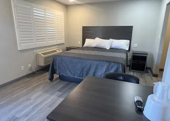 Cloud 9 Inn - El Cielo Inn hotel thumbnail 4