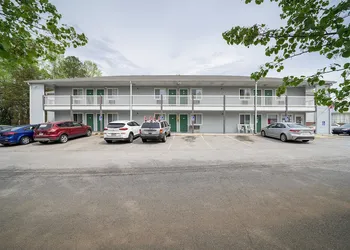 Efficiency Lodge - Austell hotel thumbnail 5