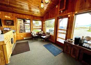 El Western Cabins & Lodges hotel thumbnail 3
