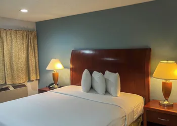 STUDIO 6 Victorville Green Tree Blvd hotel thumbnail 7