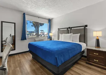 Studio Lodge Hotel hotel thumbnail 7