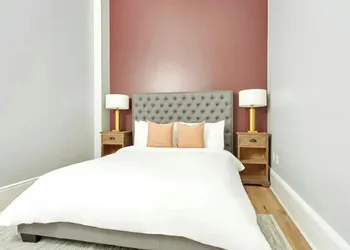 Prime Walkable Location in Heart of French Quarter The Harlequin by Avantstay hotel thumbnail 4