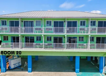 Oceanfront Inn Room #20- Ocean View Balcony, 2 Full Beds hotel thumbnail 5