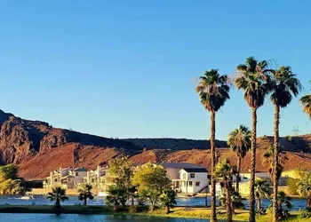 Rockin-river House, Waterfront! PP3 hotel thumbnail 2