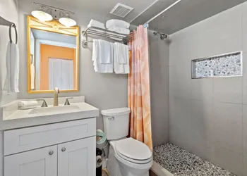 Oceanfront Inn Room #24- Ocean View Balcony, 2 Full Beds hotel thumbnail 4