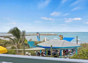 Oceanfront Inn Room #17- Ocean View Balcony, King Bed hotel thumbnail 4