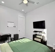 Tx Home Group- Houston hotel detail image 3