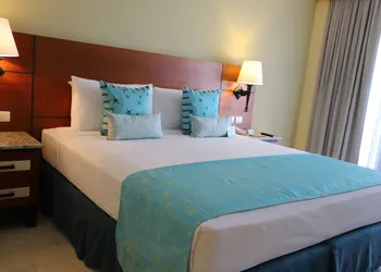 Pierre Mundo Imperial All Inclusive hotel thumbnail 4