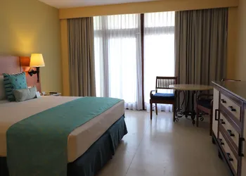 Pierre Mundo Imperial All Inclusive hotel thumbnail 6