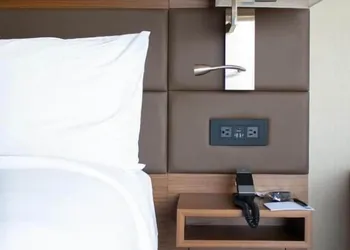 AC Hotel By Marriott Scottsdale Old Town hotel thumbnail 5