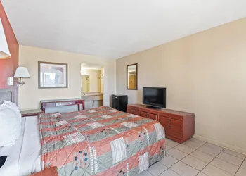 Luxury Inn By Hotel O Hattiesburg, MS hotel thumbnail 6