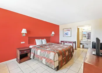 Luxury Inn By Hotel O Hattiesburg, MS hotel thumbnail 8