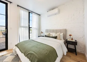 The Brick Hotel hotel thumbnail 4