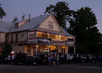 Georgetown Hotel and Saloon hotel thumbnail 2