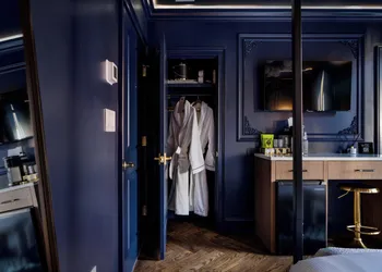 The Highliner Hotel hotel thumbnail 2