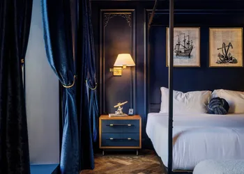 The Highliner Hotel hotel thumbnail 3