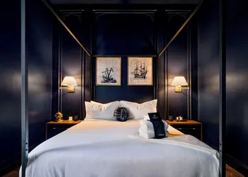 The Highliner Hotel hotel thumbnail 6