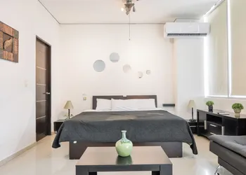 Loftstudio hotel thumbnail 7