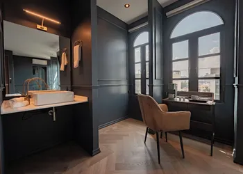 The Sapphire Room hotel thumbnail 7