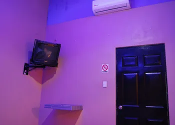 OYO Hotel Oasis hotel thumbnail 5