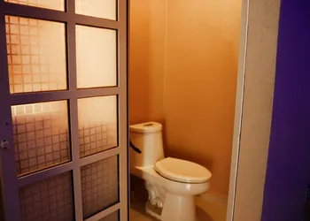 OYO Hotel Oasis hotel thumbnail 7