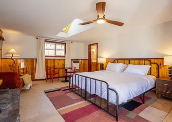 Arkouda Cabins hotel thumbnail 6