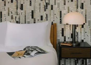 Hotel Houze Detroit Downtown hotel thumbnail 6