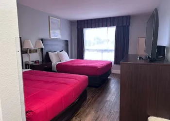 OceanShores Inn hotel thumbnail 3