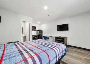 Southern Suites Atlanta-Wendell hotel thumbnail 2