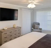 Spacious Family Retreat Port Charlotte hotel detail image 5