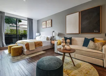 The Sterling Condesa hotel thumbnail 3