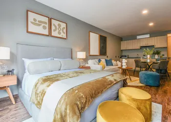 The Sterling Condesa hotel thumbnail 7