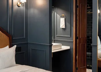 The Midnight Bloom Suite hotel thumbnail 6