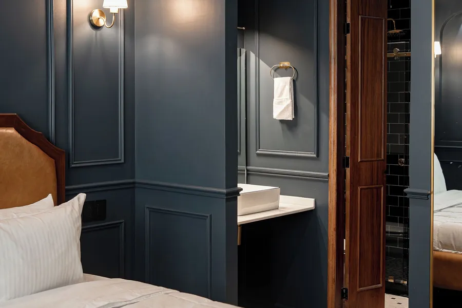 The Midnight Bloom Suite hotel detail image 6