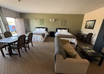 Moosehorn Motor Hotel hotel thumbnail 2