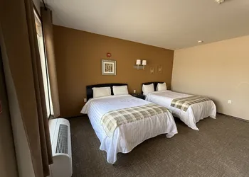 Moosehorn Motor Hotel hotel thumbnail 5