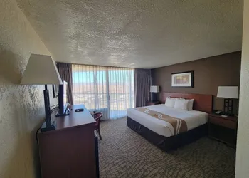 Scenic View Inn - Lake Powell - Page AZ hotel thumbnail 7