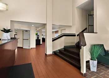 The Point Hotel hotel thumbnail 2