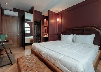 The Ruby Suite hotel thumbnail 7