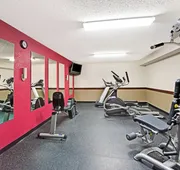 River's Edge Convention Center hotel detail image 7