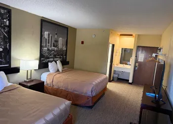 Coratel Inn and Suites by Jasper Wichita North hotel thumbnail 5