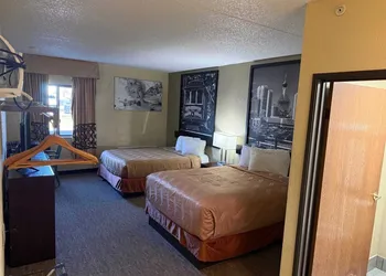 Coratel Inn and Suites by Jasper Wichita North hotel thumbnail 4