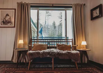 Hideaway Inn Mt. Snow hotel thumbnail 2