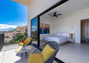 605 Tower Downtown Cabo hotel thumbnail 4