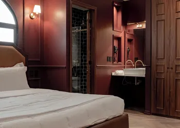 The Urban Muse suite hotel thumbnail 3