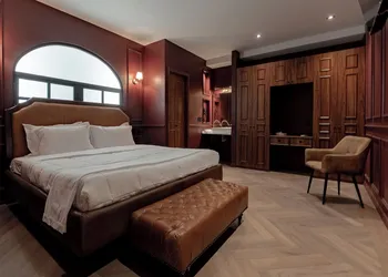 The Urban Muse suite hotel thumbnail 5