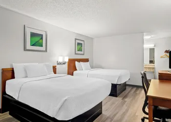 Homestay Inn & Suites hotel thumbnail 2