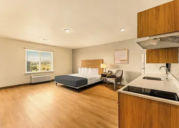 LivAway Suites Austin San Marcos hotel thumbnail 7