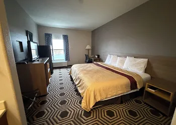 Relax Inn & Suites hotel thumbnail 5